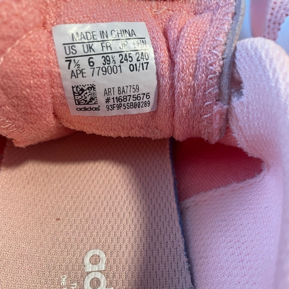 Adidas limited edition retropy pastel pink shoes - Picture 3 of 5